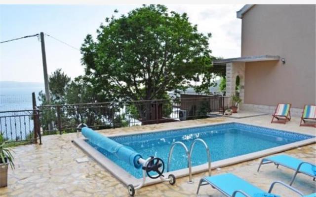Villa Fig - apartmaji Omiš Hrvaška