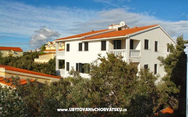 Apartmaji - Ante - apartmaji otok Pag Hrvaška