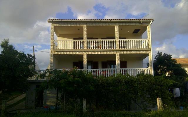 Apartmaji Ćurić Povljana - apartmaji otok Pag Hrvaška