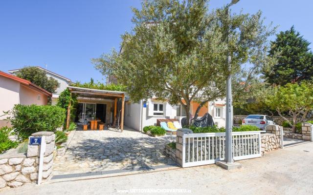 Apartmaji Marko - apartmaji otok Pag Hrvaška