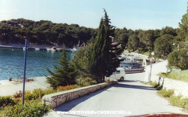Apartmaji Pernjak - apartmaji otok Pag Hrvaška