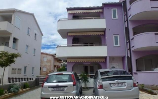 Apartmaji Petra - apartmaji otok Pag Hrvaška