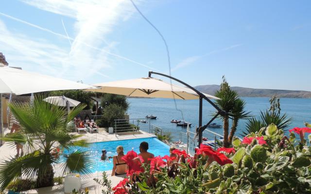 Apartmaji Rina - apartmaji otok Pag Hrvaška