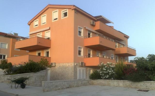 Apartmaji VAVEDA - apartmaji otok Pag Hrvaška