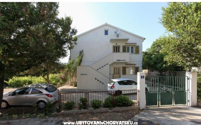 Apartmaji Mija - apartmaji otok Pag Hrvaška