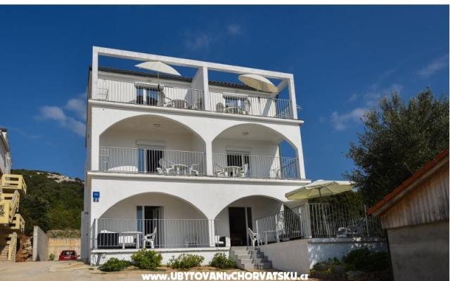 VAL Apartmaji St. Novalja - apartmaji otok Pag Hrvaška