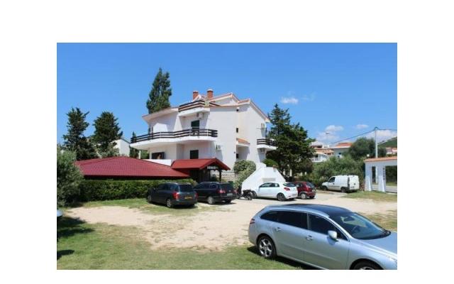 Apartmaji Toni - apartmaji otok Pag Hrvaška