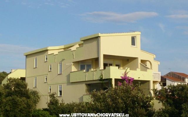 Marea Apartmaji Mandre - apartmaji otok Pag Hrvaška