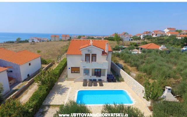 Villa Cvita - apartmaji otok Pag Hrvaška