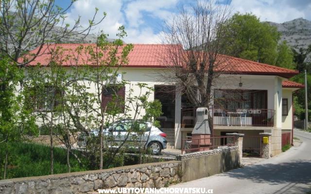 Apartmaji &amp; Sobe Danica - apartmaji Starigrad Paklenica Hrvaška
