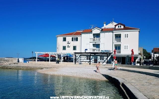 Apartmaji Biba - apartmaji Pakoštane Hrvaška