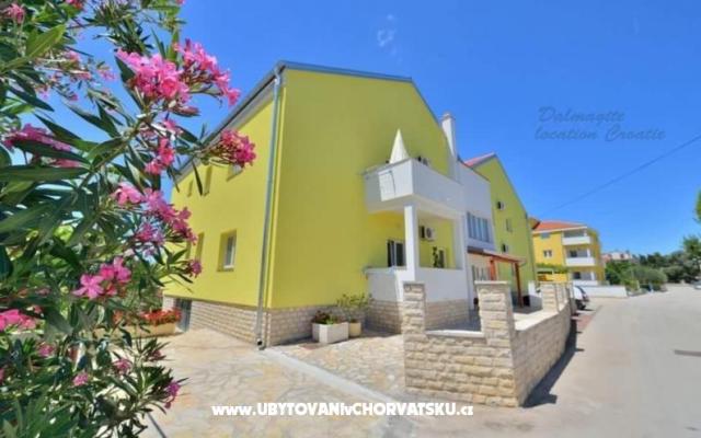 Apartmaji Maksan Josip - apartmaji Pakoštane Hrvaška