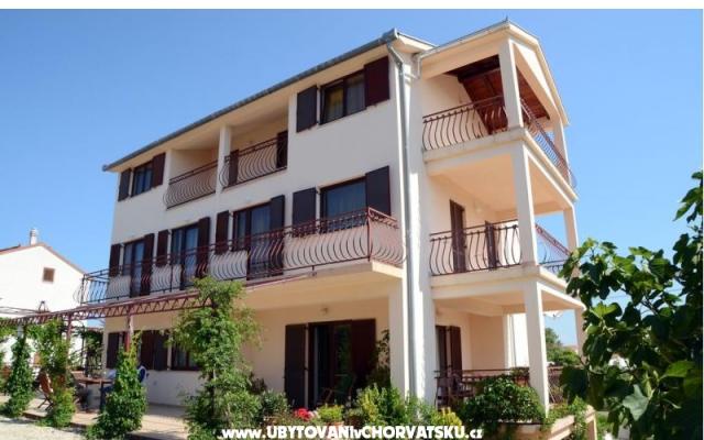 Apartmay Stupavsky - apartmaji Pakoštane Hrvaška