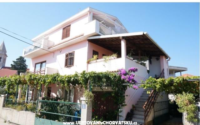 Sunshine Pakoštane - apartmaji Pakoštane Hrvaška
