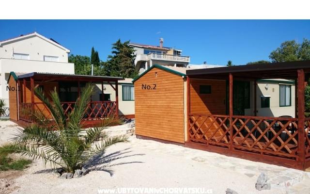 Apartmaji Eurohome - apartmaji Pakoštane Hrvaška