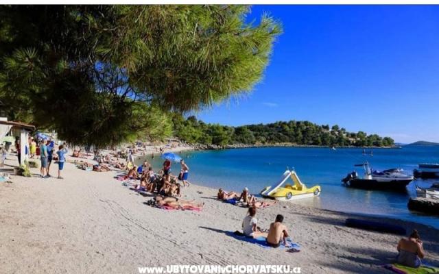 Mobile home Sunny day - apartmaji Pakoštane Hrvaška