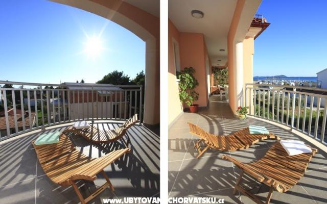 Villa Lena - apartmaji Pakoštane Hrvaška
