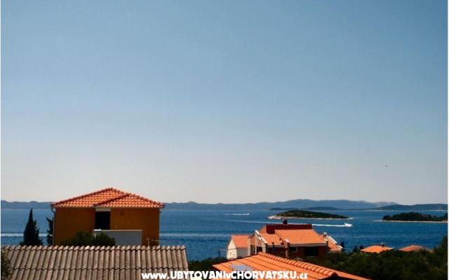 Apartmaji More - apartmaji otok Pašman Hrvaška