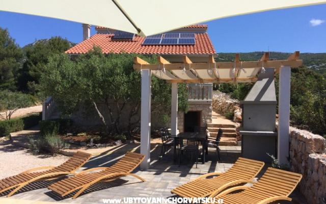 Robinson house Bosiljka - apartmaji otok Pašman Hrvaška