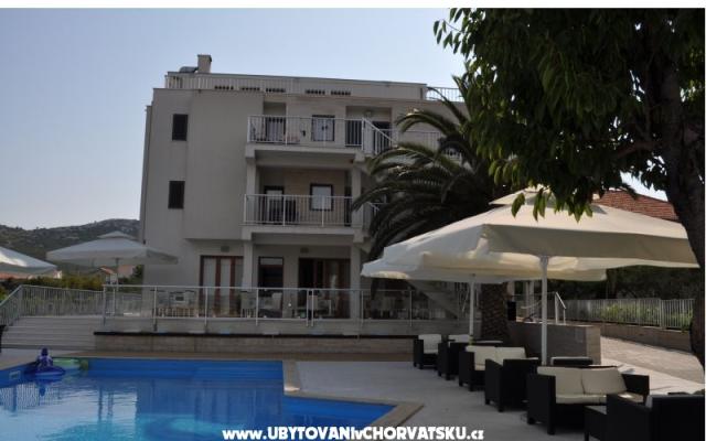 Villa Mediteran - apartmaji otok Pašman Hrvaška