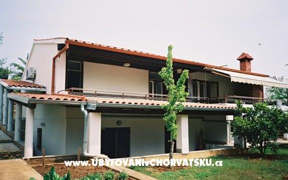Apartmaji Mandaric - apartmaji Petrčane Hrvaška