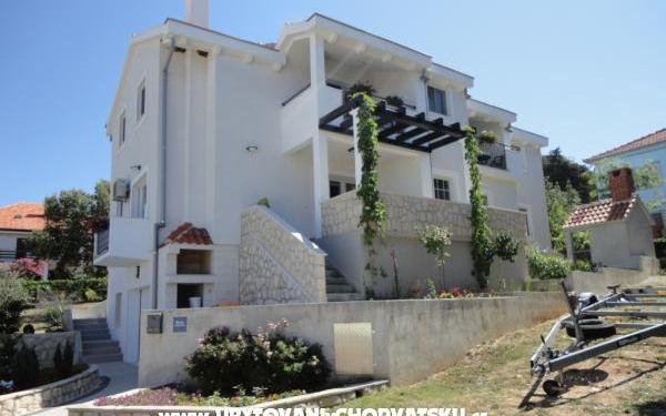 Apartmaji Marijana  - apartmaji Petrčane Hrvaška