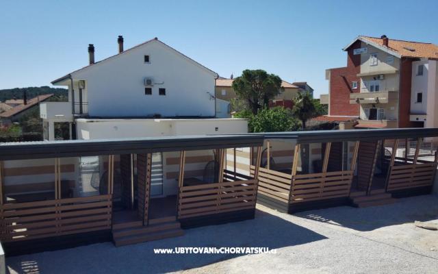 Apartmaji KING - apartmaji Pirovac Hrvaška