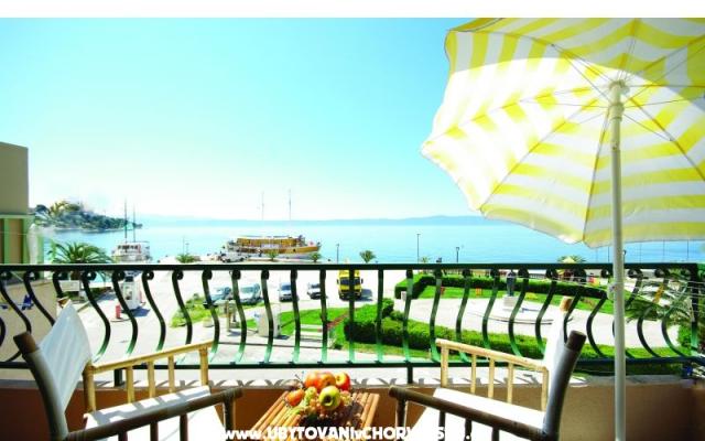Seafront Studio Apartma + Balcony - apartmaji Podgora Hrvaška