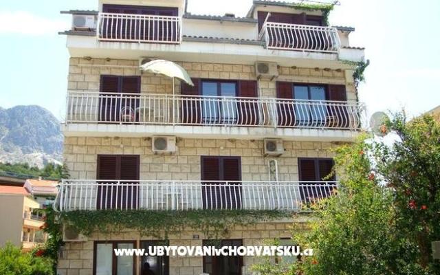 Apartmaji Holiday - apartmaji Podgora Hrvaška