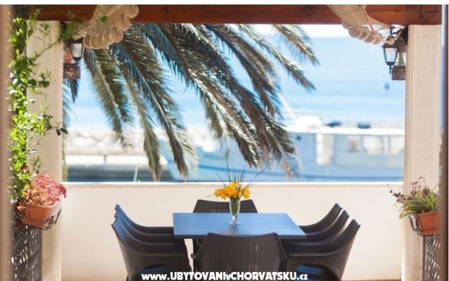 Apartmaji Pomirta - apartmaji Podgora Hrvaška