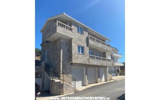 Villa Nika - apartmaji Podgora Hrvaška