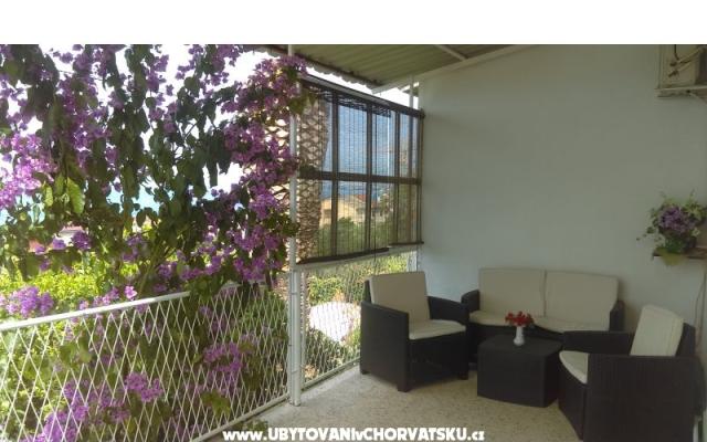 Apartma Adria - apartmaji Podstrana Hrvaška