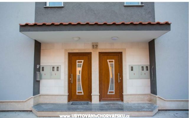 Luxury apartments Budimir - apartmaji Podstrana Hrvaška