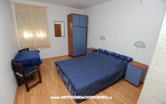 Apartmaji Božiković - apartmaji Podstrana Hrvaška