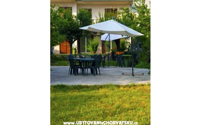 Apartmaji Ružić - apartmaji Podstrana Hrvaška