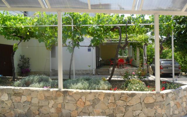 Apartmaji DAMA - apartmaji Podstrana Hrvaška