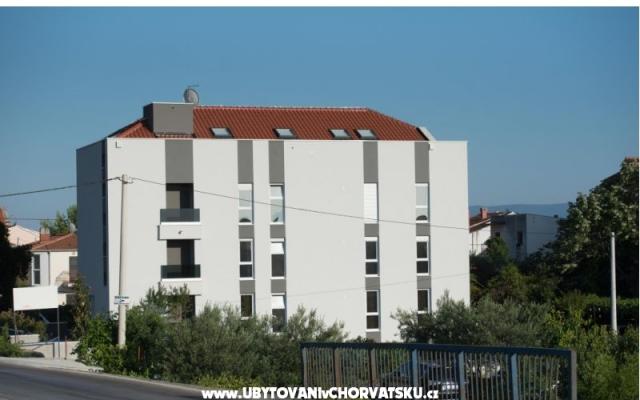 Apartmaji Adriatic - apartmaji Podstrana Hrvaška
