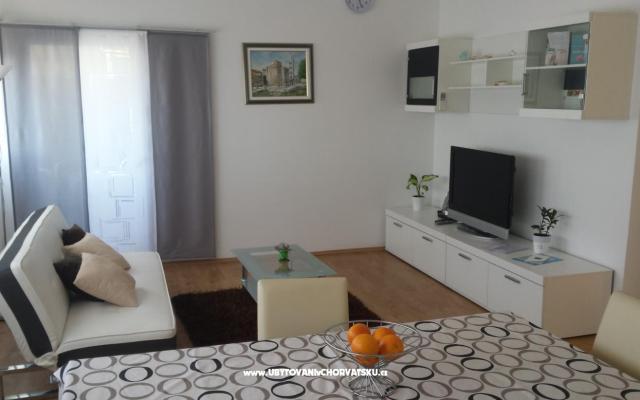 Apartmaji Ana - apartmaji Podstrana Hrvaška
