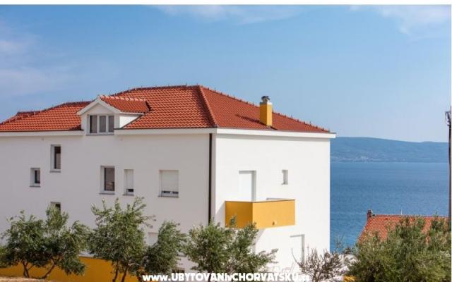 Apartmaji Knezovic - apartmaji Podstrana Hrvaška