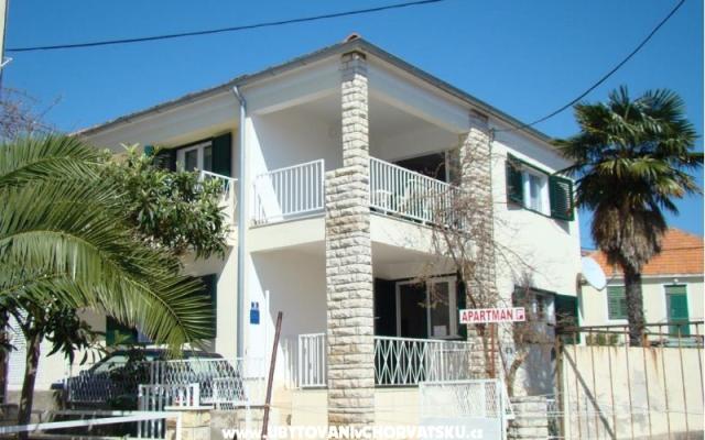Apartmaji Mateo - apartmaji Primošten Hrvaška