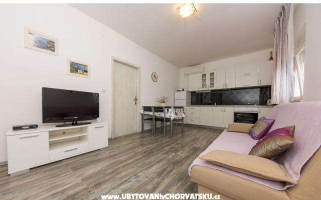 Apartmaji Perkovic - apartmaji Primošten Hrvaška