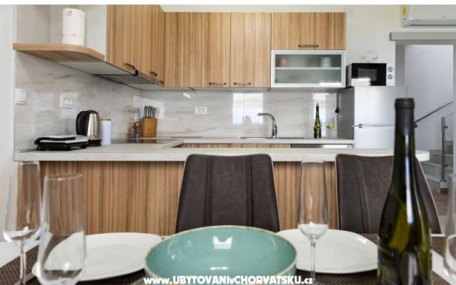 Crowonder Sun Garden - apartmaji Primošten Hrvaška