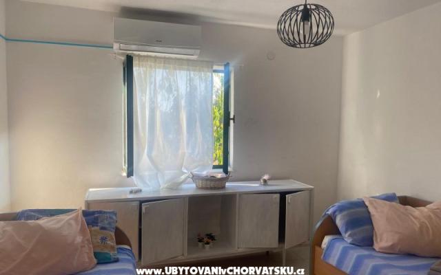 Olive grove - apartmaji Primošten Hrvaška