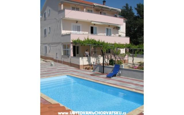 Apartmaji Mlađo - apartmaji Privlaka Hrvaška