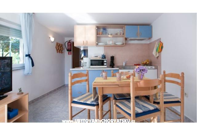 Apartma Lu&amp;Li - apartmaji Pula Hrvaška