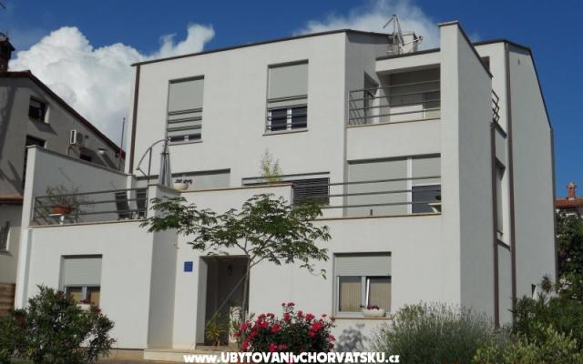 Apartma Doblanović - apartmaji Pula Hrvaška