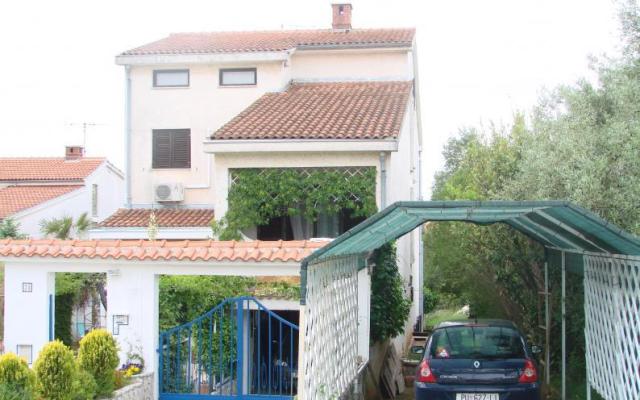 Apartma Pinzan - apartmaji Pula Hrvaška
