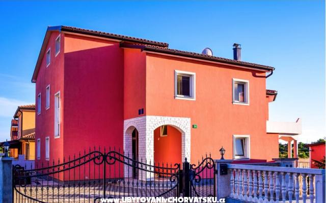 Kristina Apartmaji - apartmaji Pula Hrvaška
