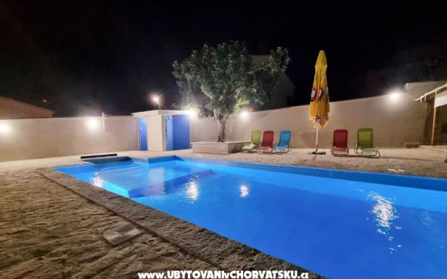 Paradiso Arx - Pula - apartmaji Pula Hrvaška