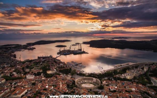 Pula City Center Accommodation****  - apartmaji Pula Hrvaška